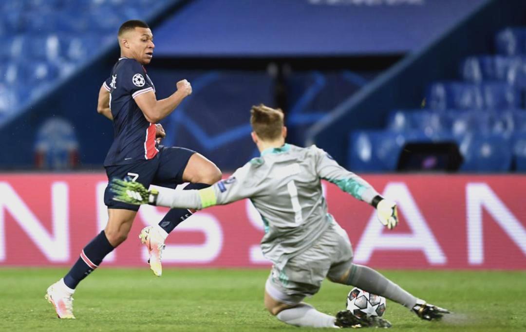 开云注册关于集结日波尔图备战法甲风云突变巴黎圣日耳曼关键时刻遗憾出局，集结日山东泰山调整名单以备欧超杯看傻球迷的信息